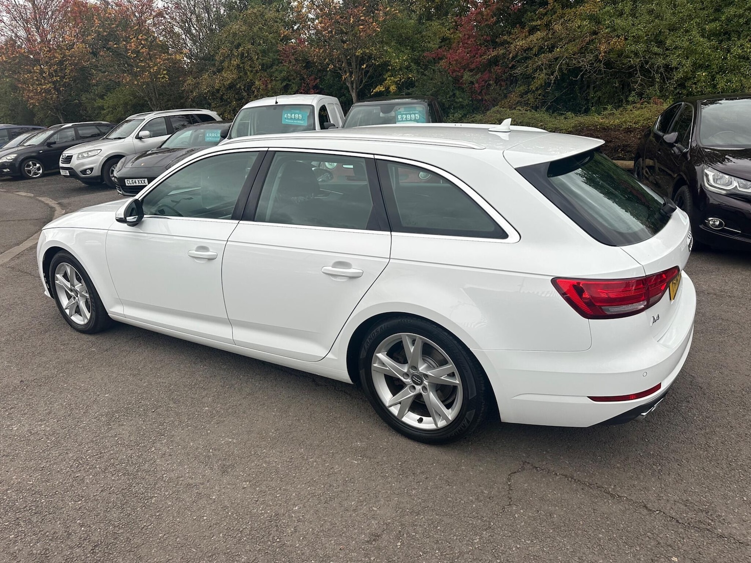 Used Audi A4 Avant 2016 for sale - 76349544: Photo 12