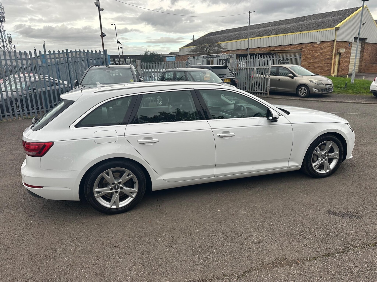 Used Audi A4 Avant 2016 for sale - 76349544: Photo 22