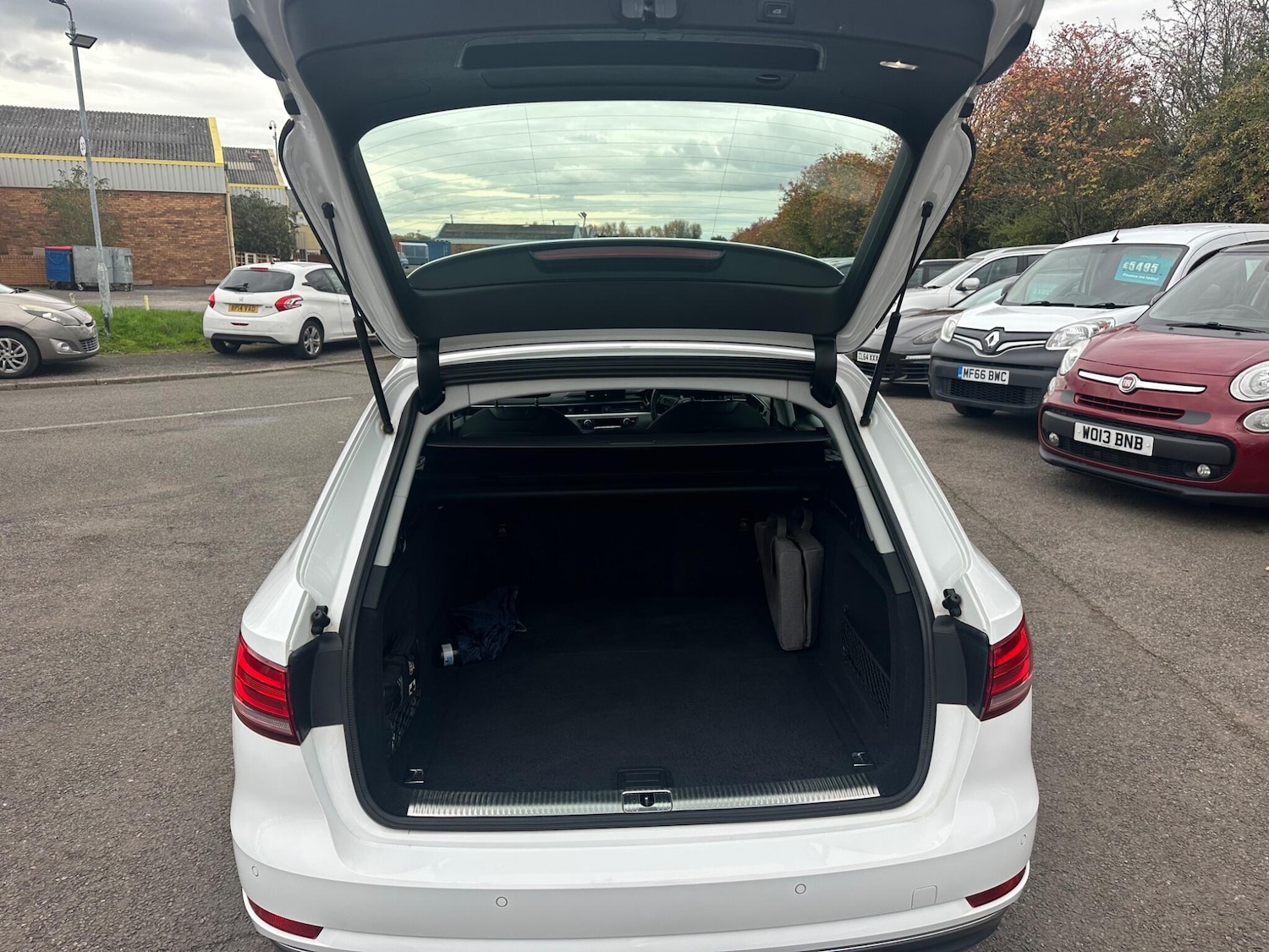 Used Audi A4 Avant 2016 for sale - 76349544: Photo 29