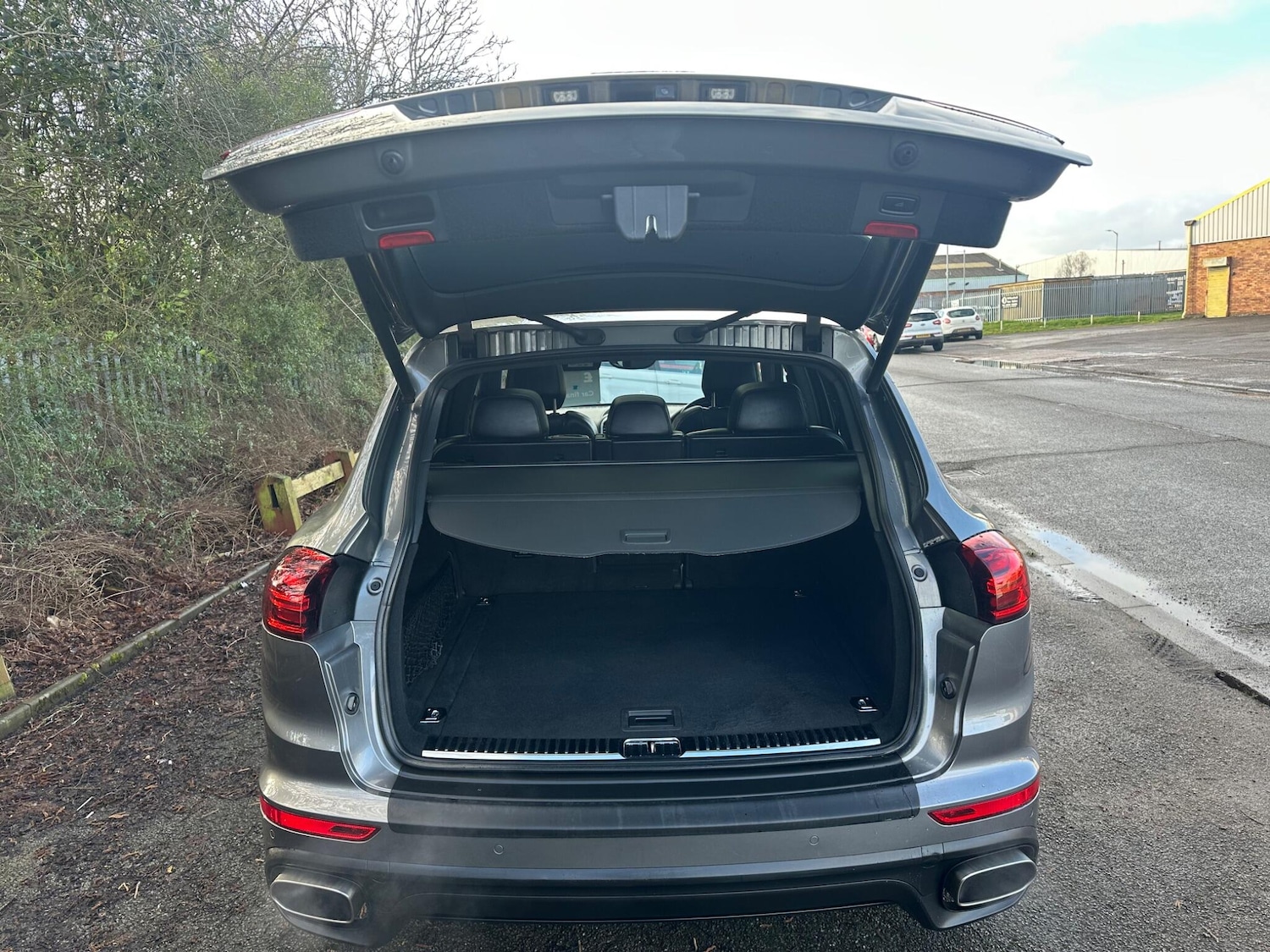 Used Porsche Cayenne 2016 for sale - 77625831: Photo 43