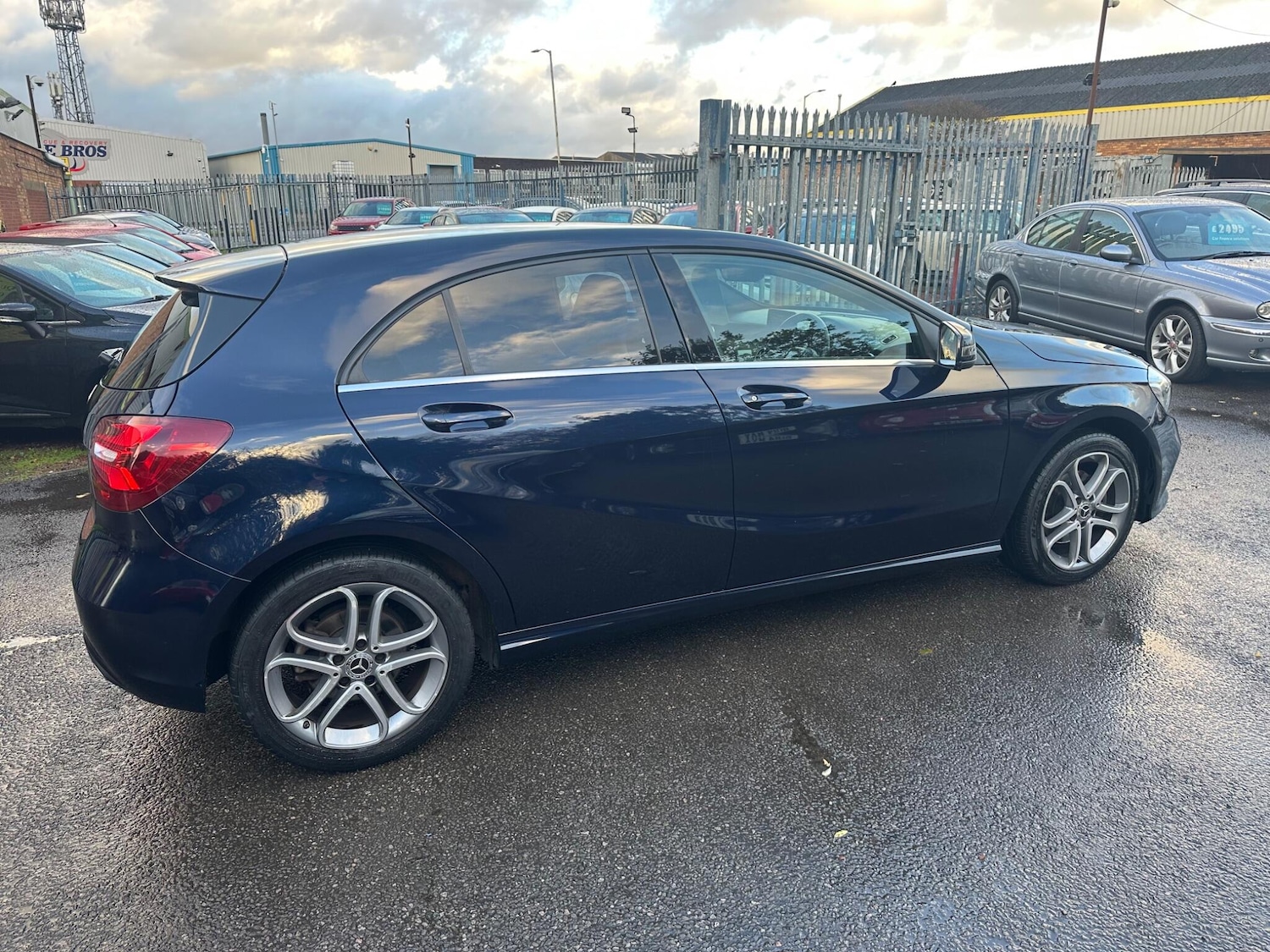 Used Mercedes-Benz A-Class 2018 for sale - 76992953: Photo 17