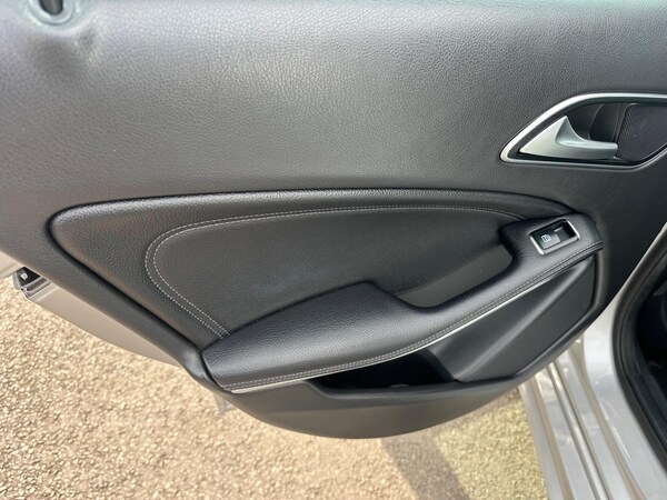 Used Mercedes-Benz A-Class 2017 for sale - 74887928: Photo 47
