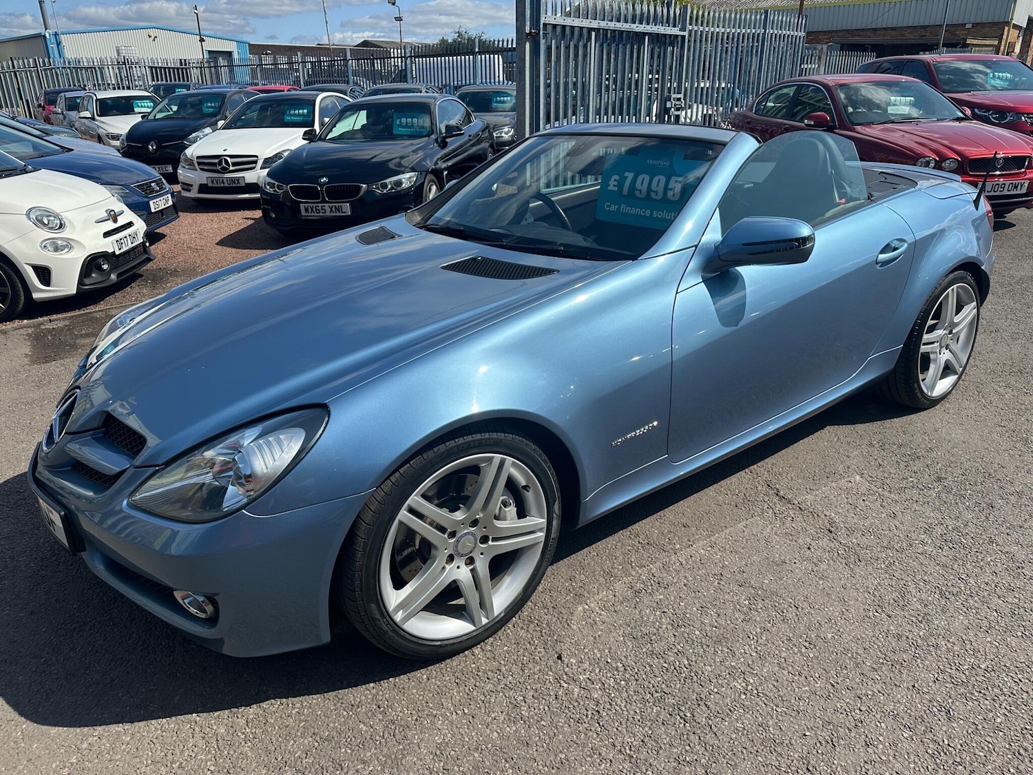 Used Mercedes-Benz SLK 2010 for sale - 76987985: Photo 14