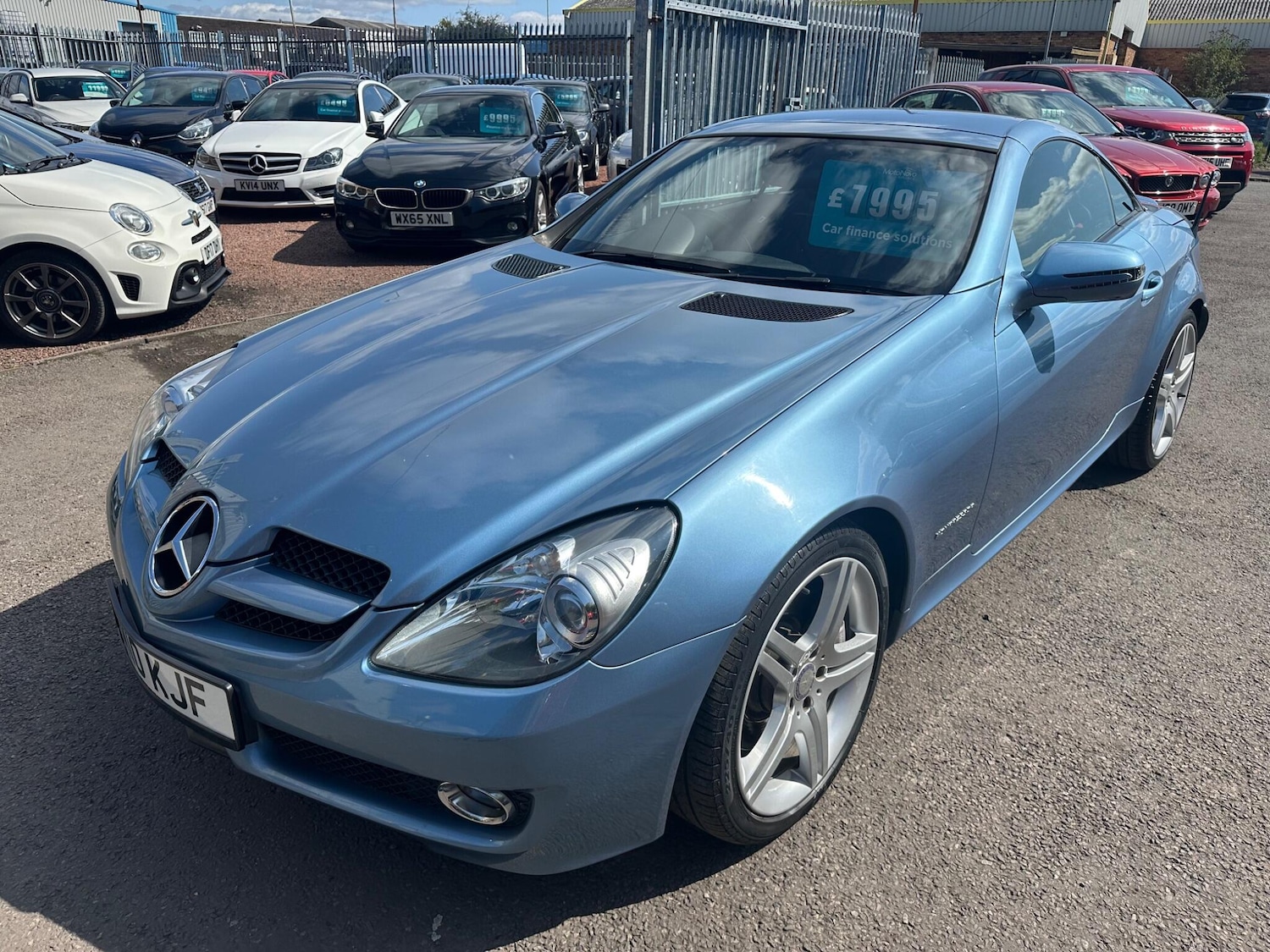 Used Mercedes-Benz SLK 2010 for sale - 76987985: Photo 15