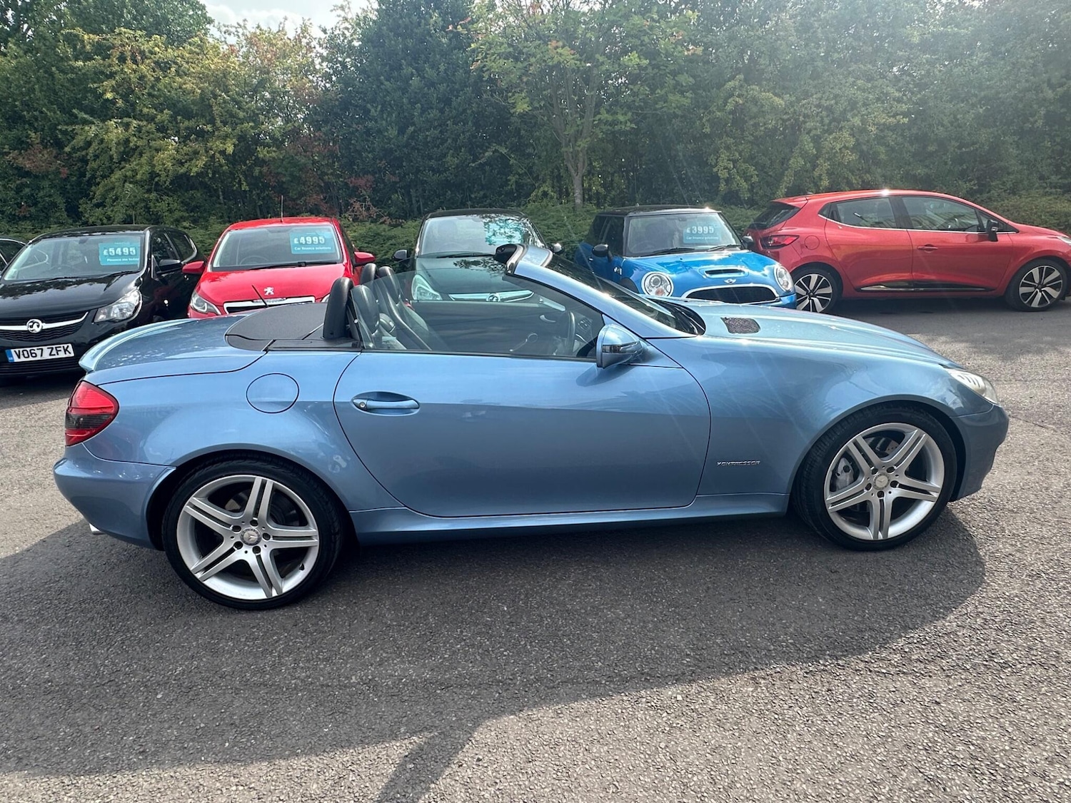 Used Mercedes-Benz SLK 2010 for sale - 76987985: Photo 25