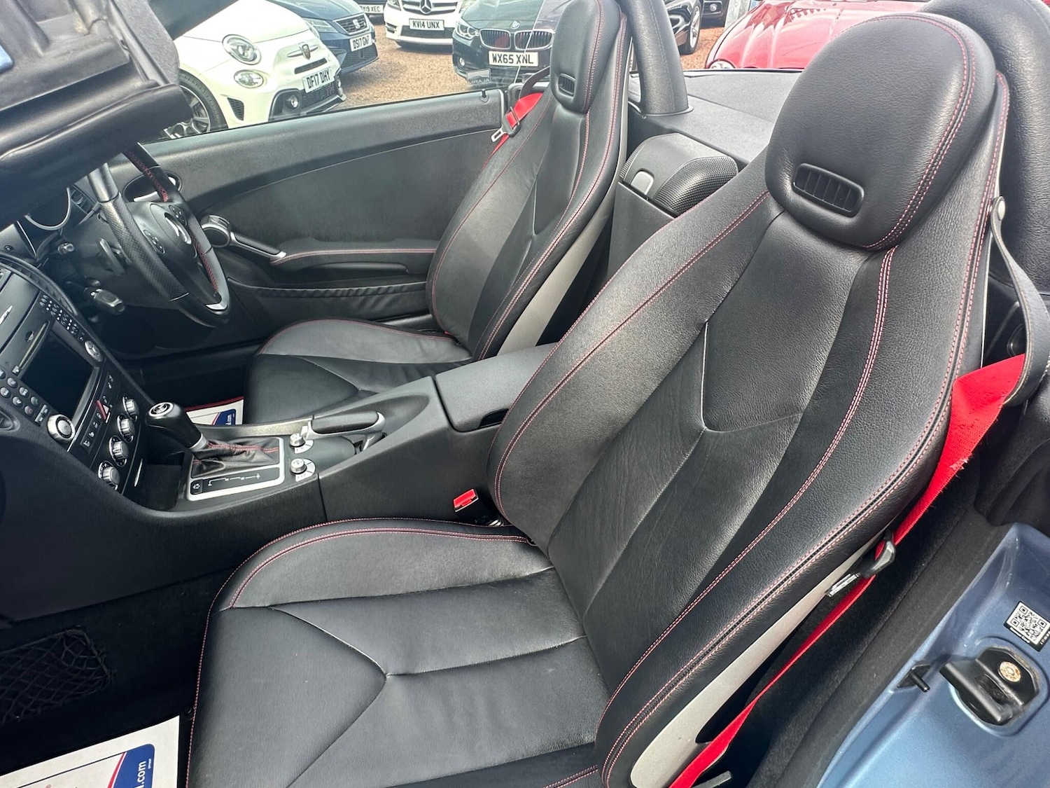 Used Mercedes-Benz SLK 2010 for sale - 76987985: Photo 45