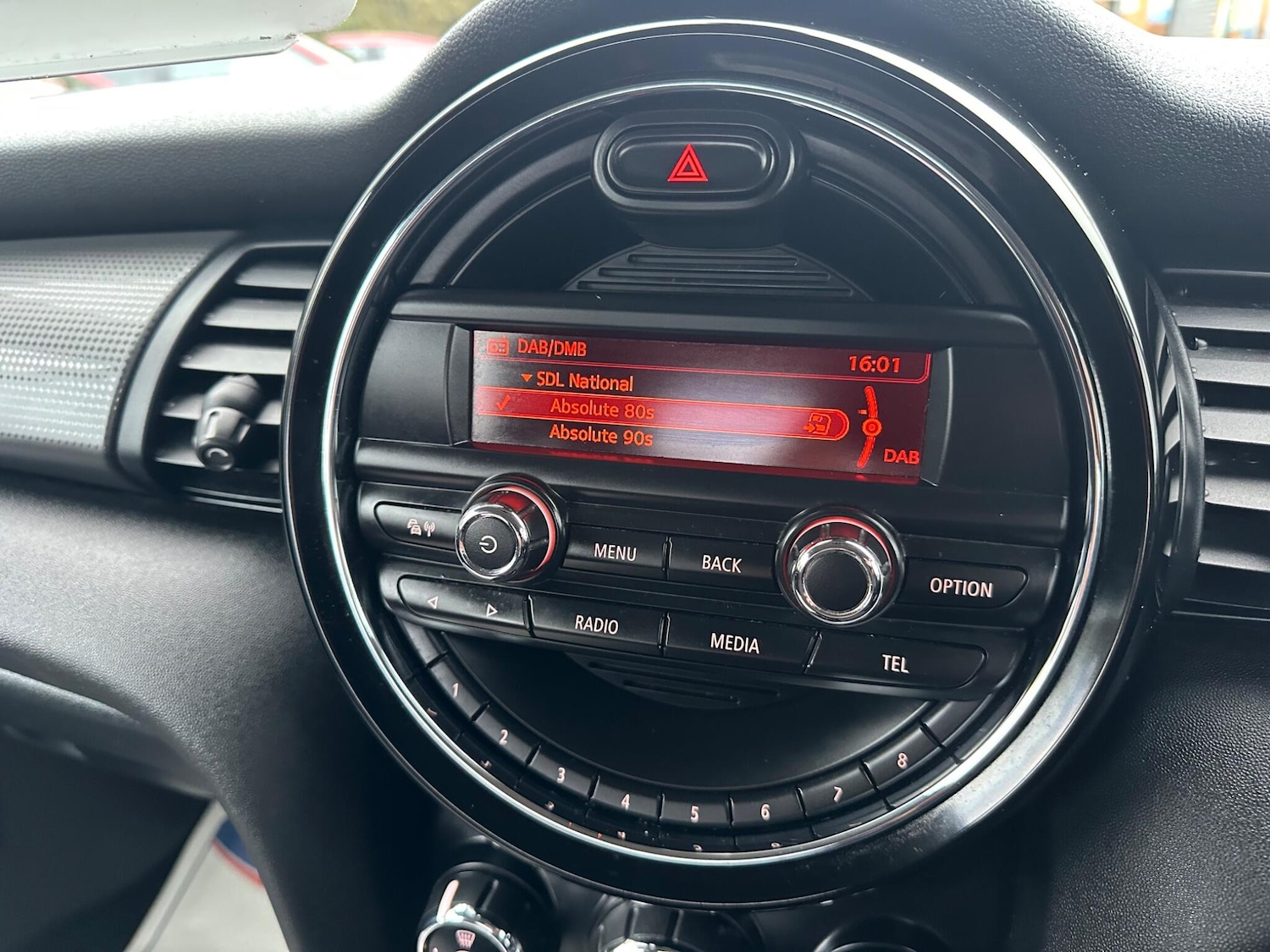 Used MINI Hatch 2017 for sale - 77611774: Photo 24