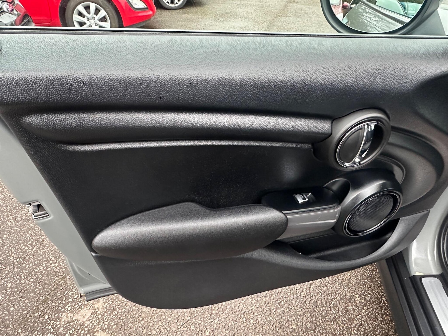 Used MINI Hatch 2017 for sale - 77611774: Photo 31