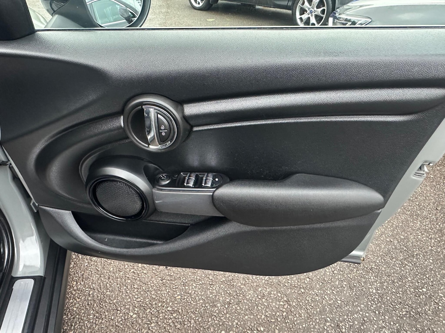 Used MINI Hatch 2017 for sale - 77611774: Photo 33