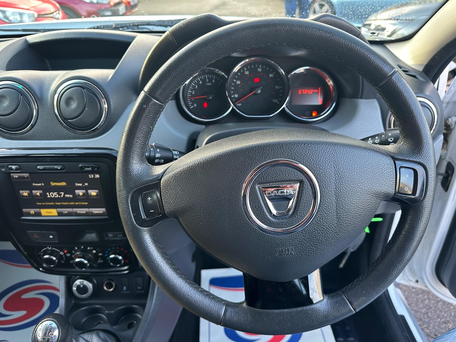 Used Dacia Duster 2014 for sale - 76964810: Photo 30