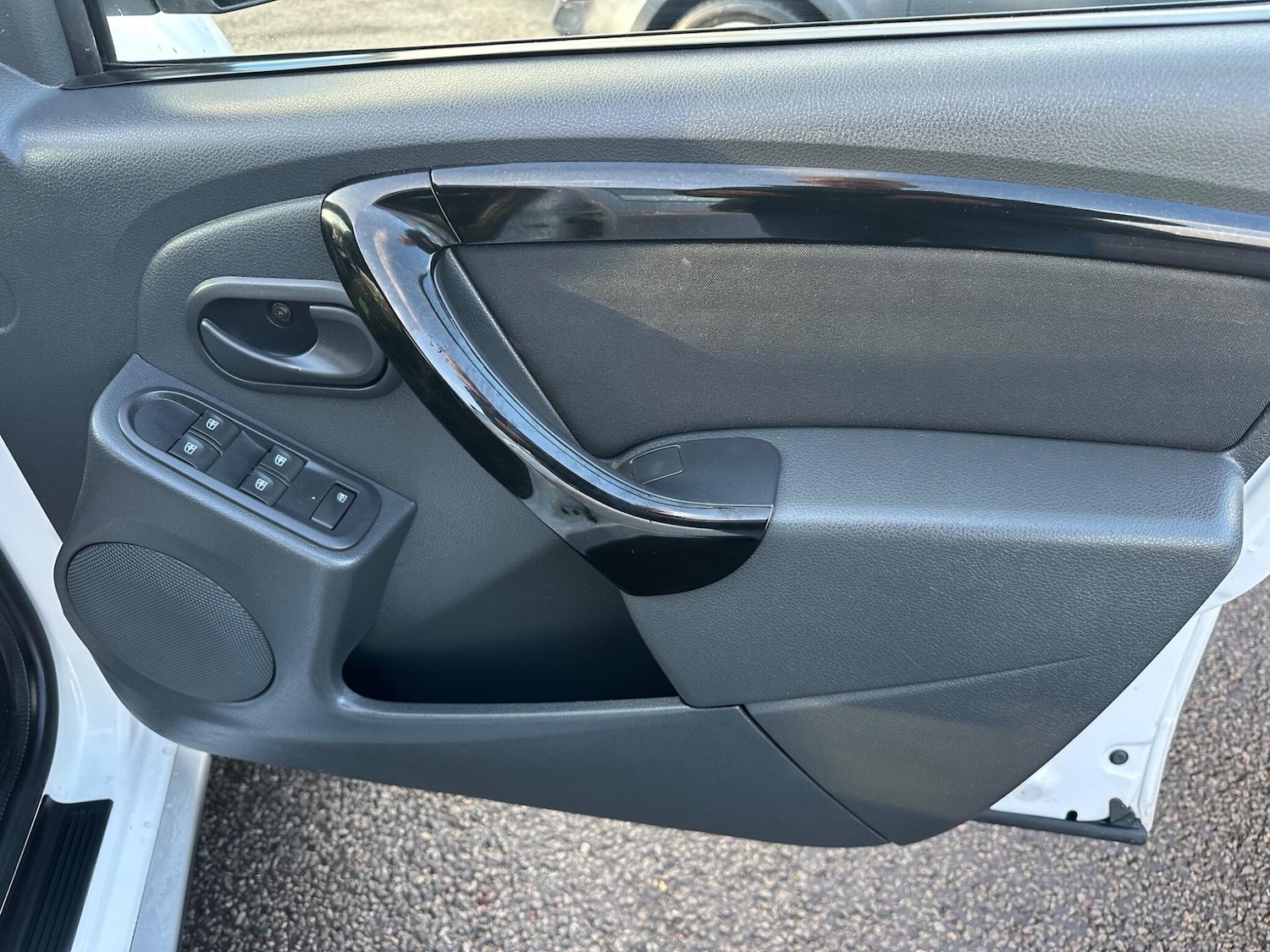 Used Dacia Duster 2014 for sale - 76964810: Photo 35