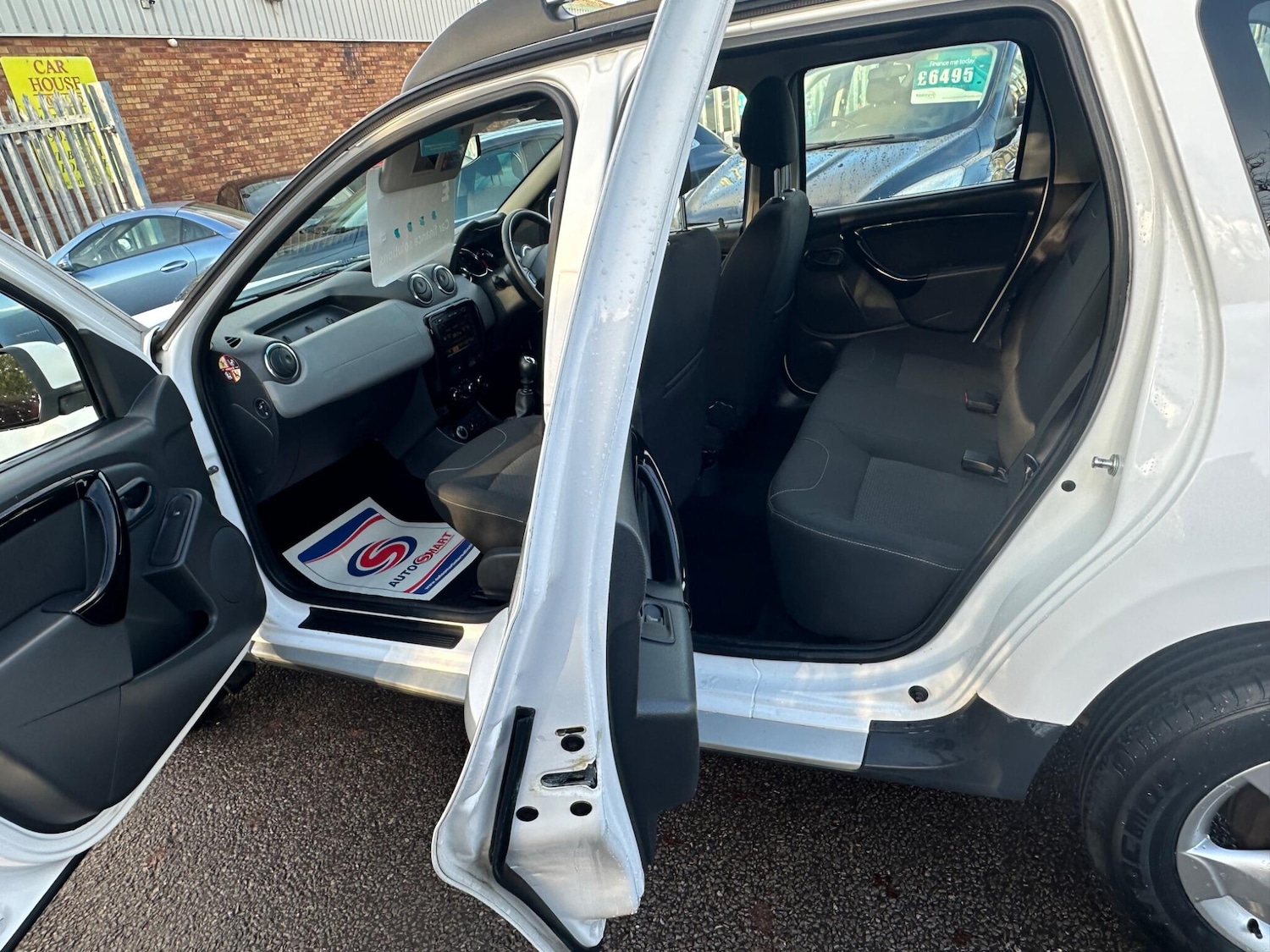 Used Dacia Duster 2014 for sale - 76964810: Photo 39