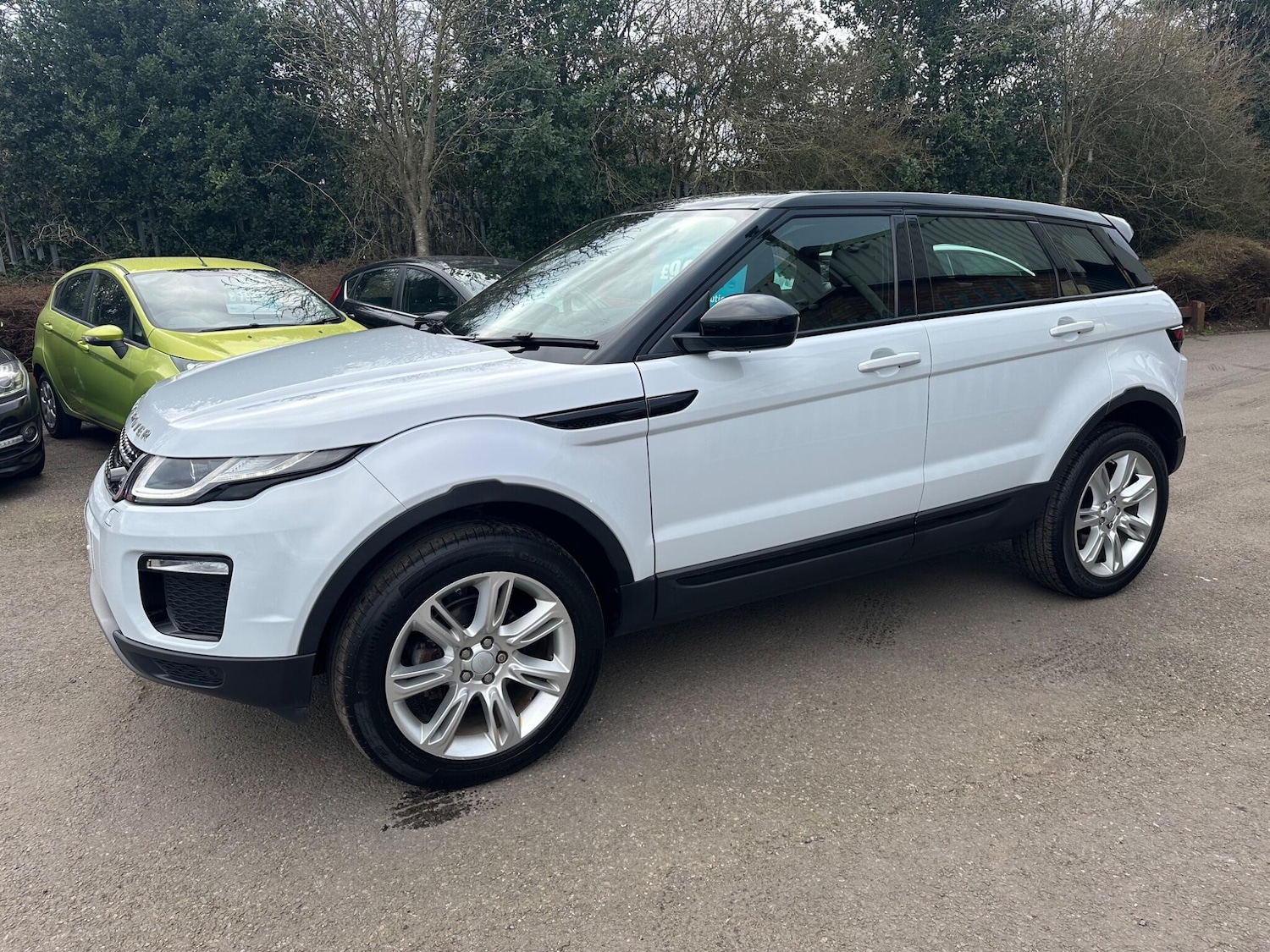 Used Land Rover Range Rover Evoque for sale - 77824054: Photo 2
