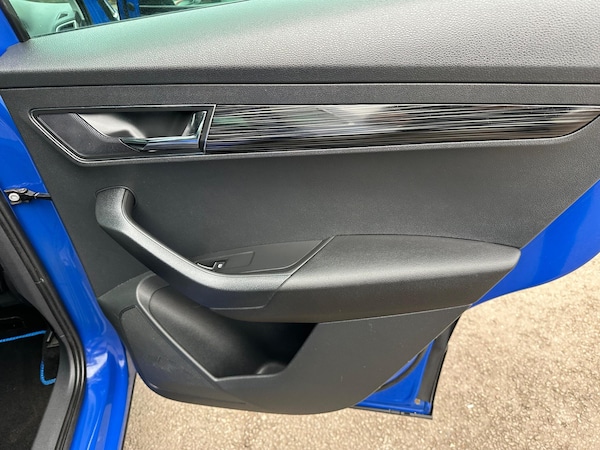 Used Skoda Karoq 2019 for sale - 74081229: Photo 52