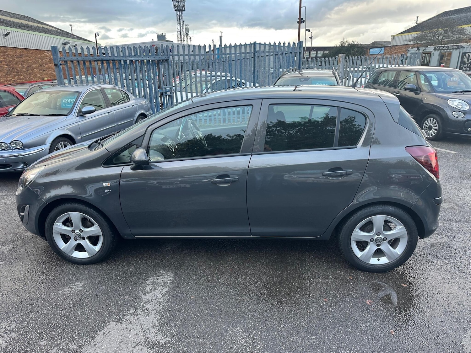 Used Vauxhall Corsa 2014 for sale - 76326213: Photo 3