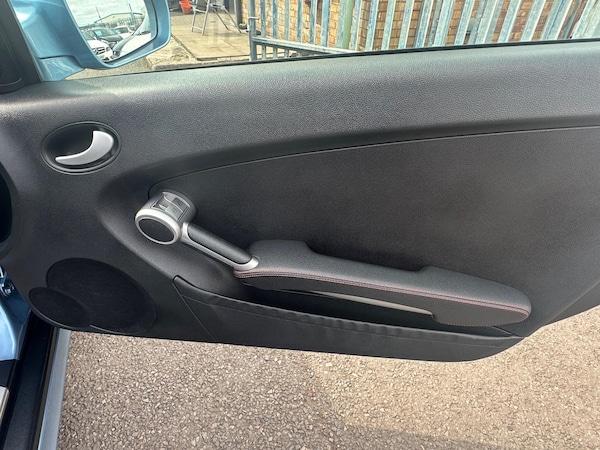 Used Mercedes-Benz SLK 2010 for sale - 75508234: Photo 32