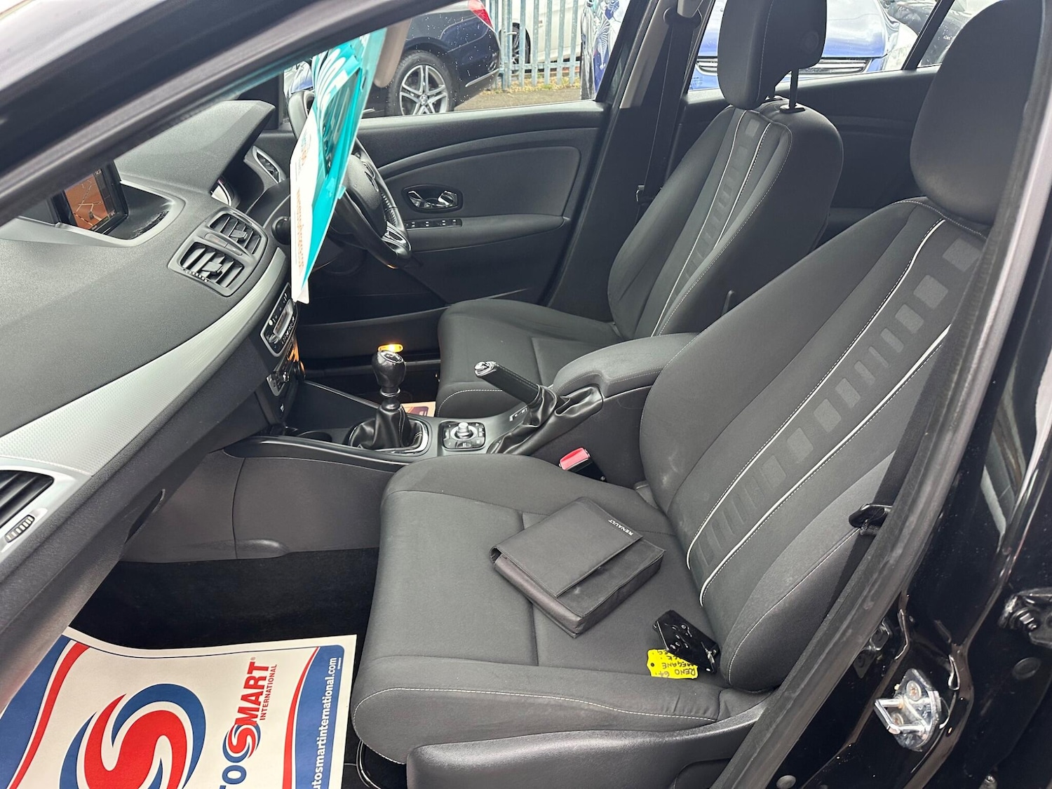 Used Renault Megane 2014 for sale - 77645924: Photo 44