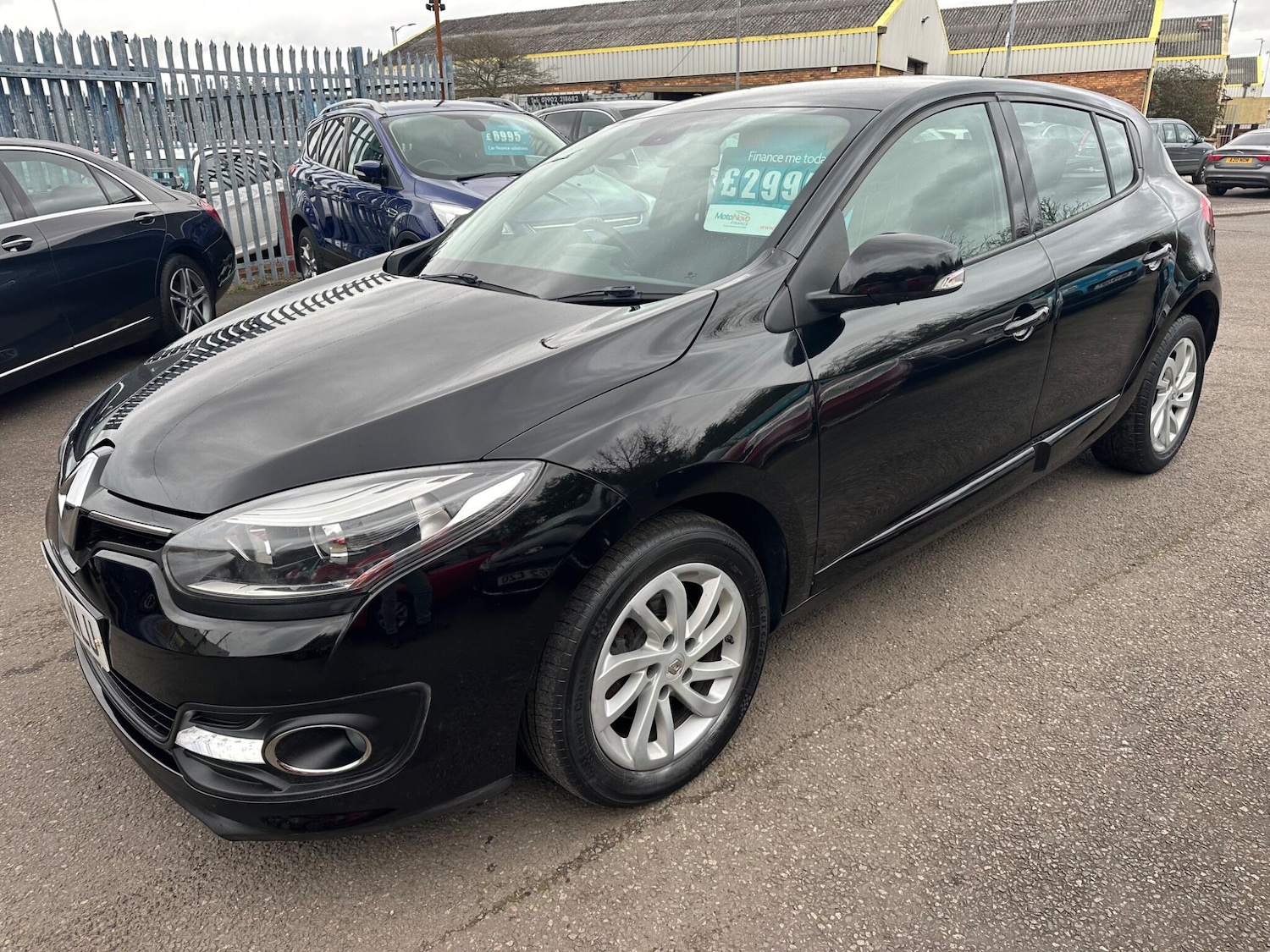 Used Renault Megane 2014 for sale - 77645924: Photo 8