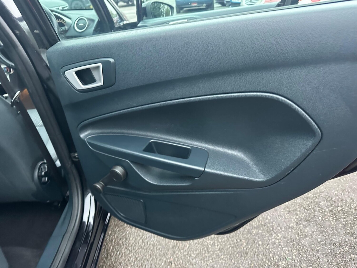 Used Ford Fiesta 2012 for sale - 77440818: Photo 29