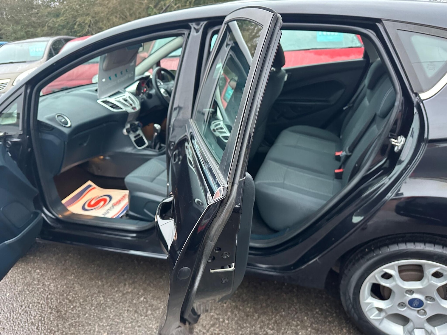 Used Ford Fiesta 2012 for sale - 77440818: Photo 38