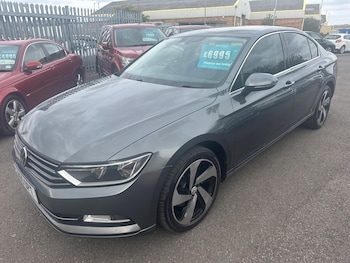 Volkswagen - Passat
