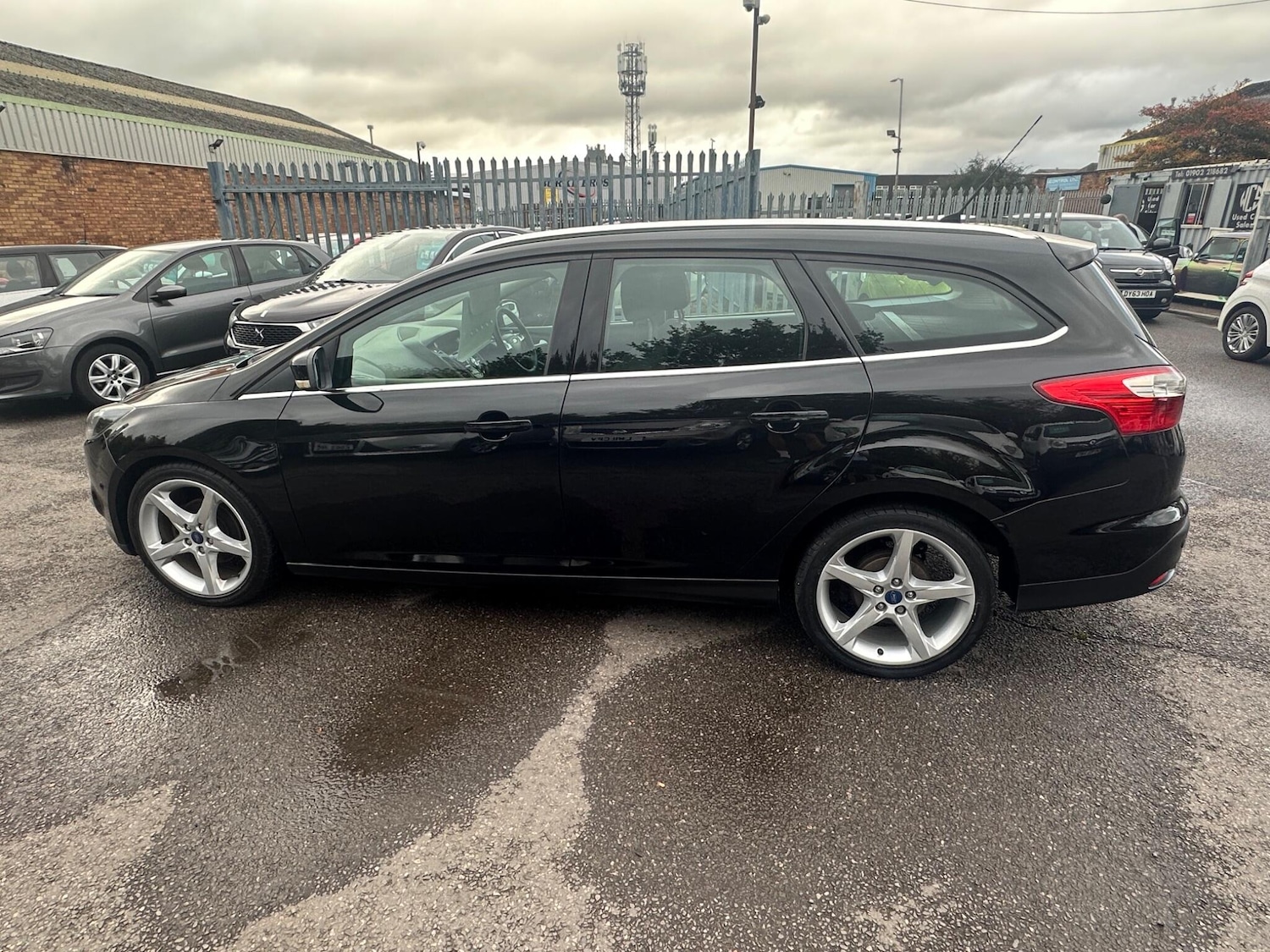 Used Ford Focus 2013 for sale - 75990139: Photo 10