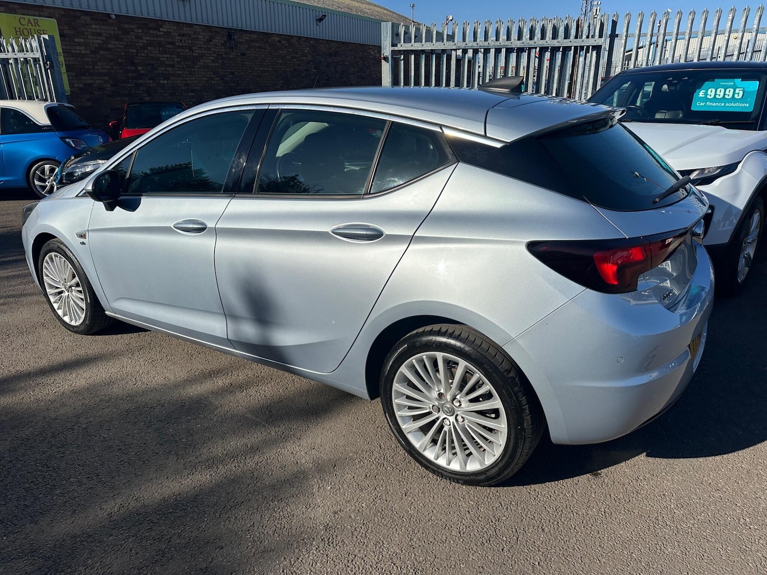 Used Vauxhall Astra 2016 for sale - 77925696: Photo 6