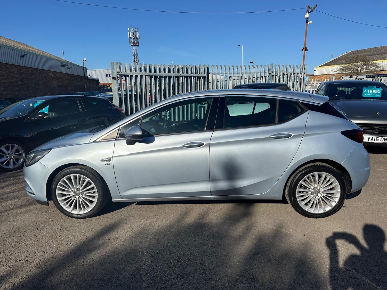 Used Vauxhall Astra 2016 for sale - 77925696: Photo 7