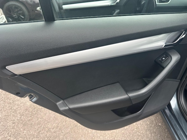 Used Skoda Octavia 2017 for sale - 76227970: Photo 31