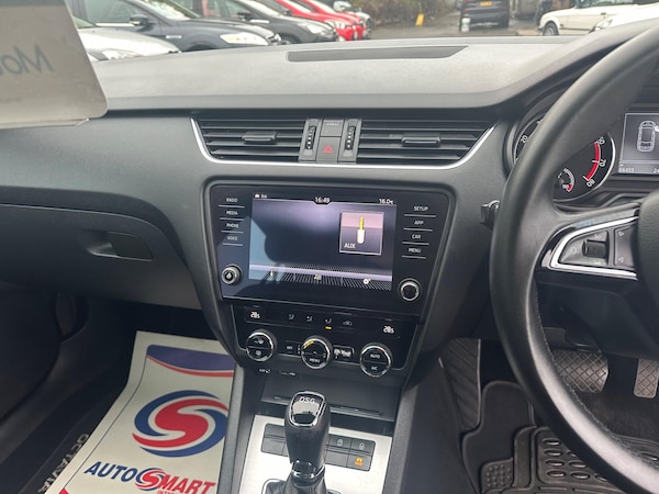 Used Skoda Octavia 2017 for sale - 76227970: Photo 47
