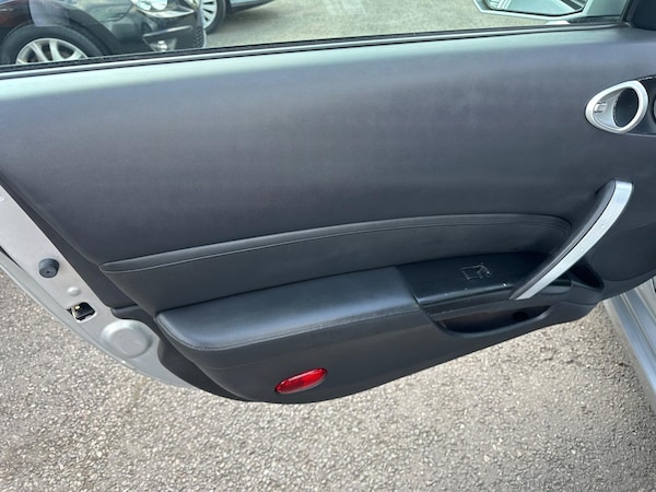 Used Nissan 350Z 2009 for sale - 73706541: Photo 32