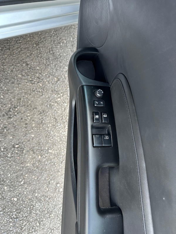 Used Nissan 350Z 2009 for sale - 73706541: Photo 36
