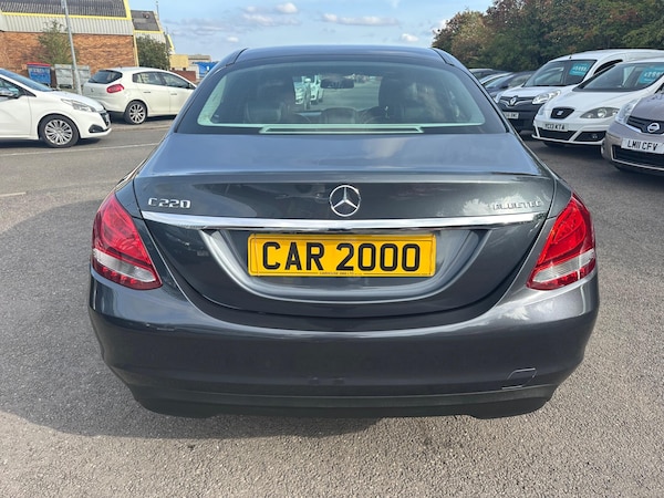Used Mercedes-Benz C-Class 2015 for sale - 76013125: Photo 8