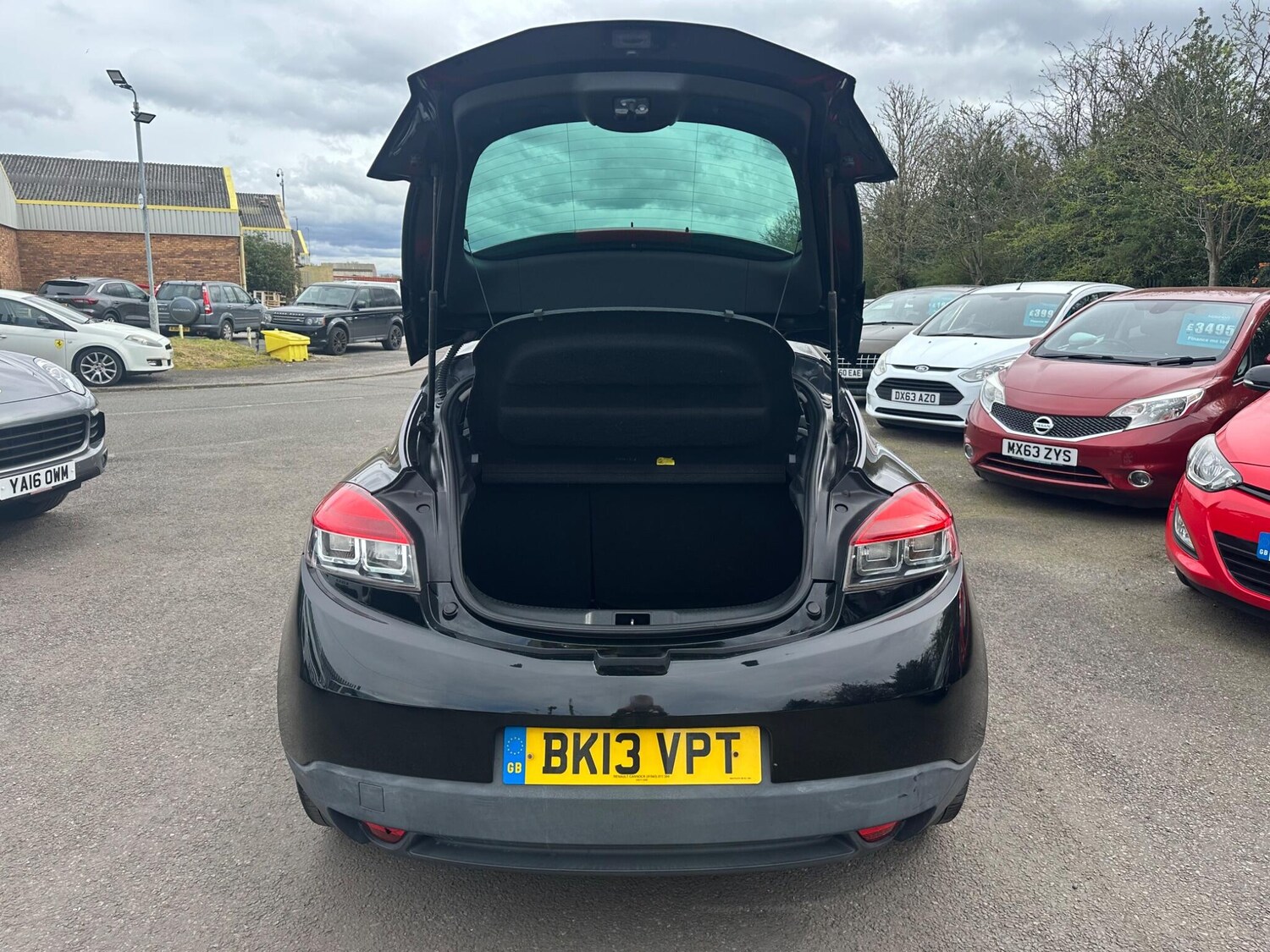 Used Renault Megane 2013 for sale - 78072319: Photo 11