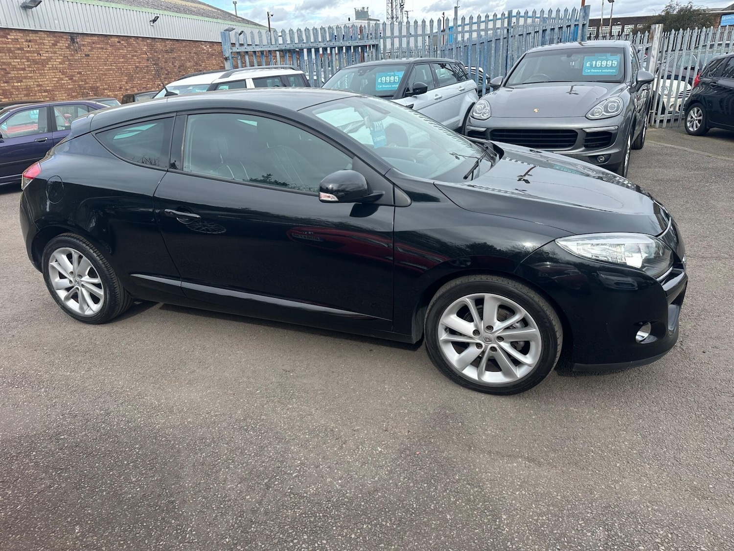 Used Renault Megane 2013 for sale - 78072319: Photo 3