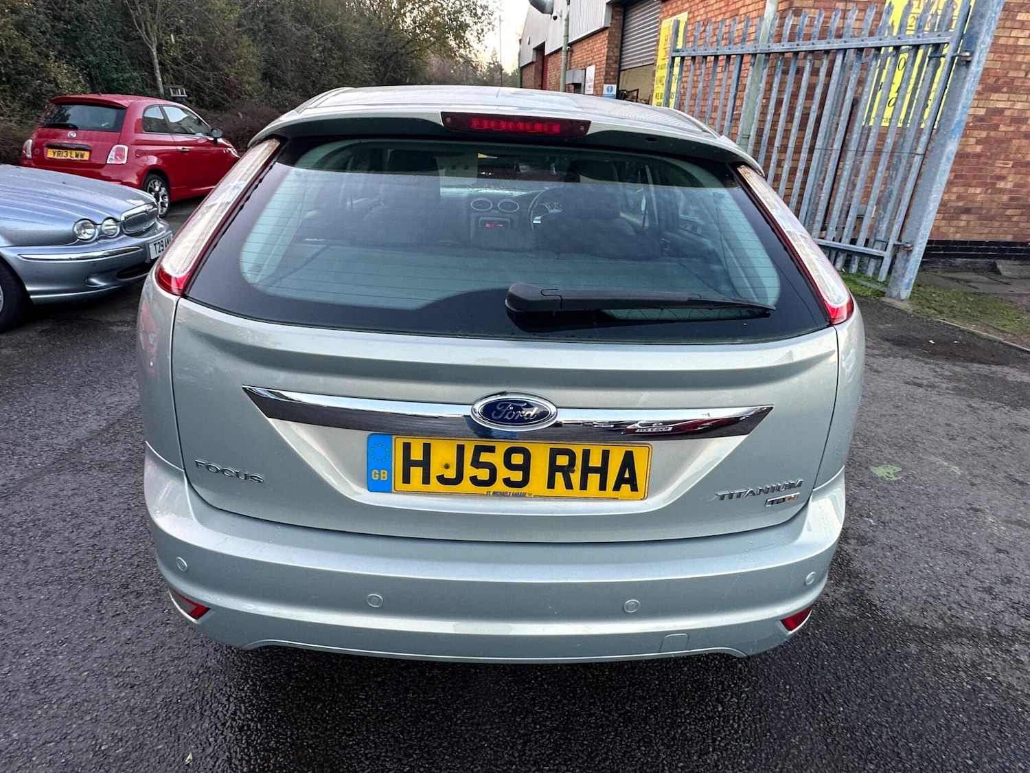 Used Ford Focus 2009 for sale - 76728154: Photo 18