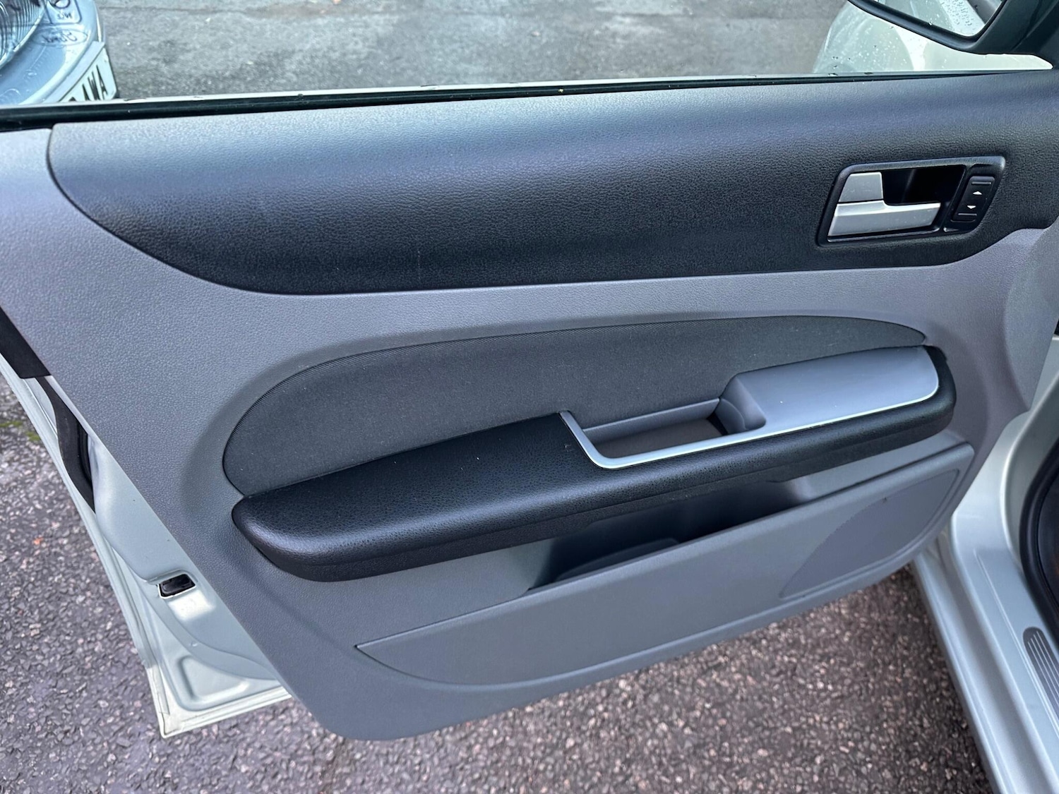 Used Ford Focus 2009 for sale - 76728154: Photo 27