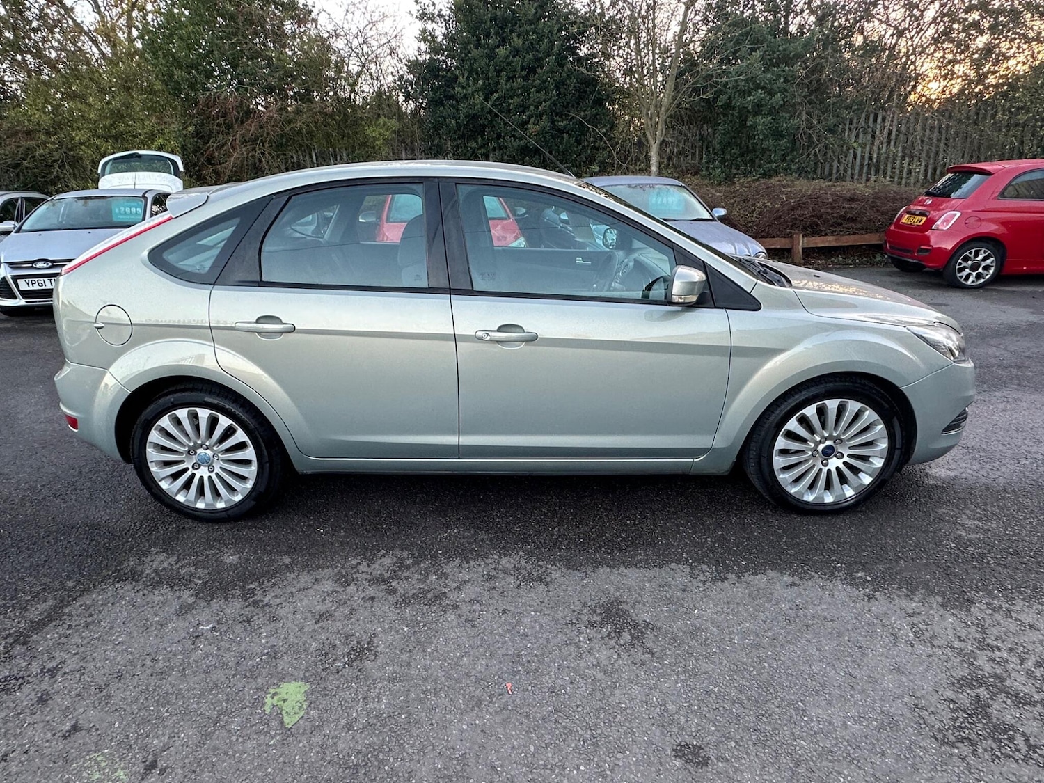 Used Ford Focus 2009 for sale - 76728154: Photo 9