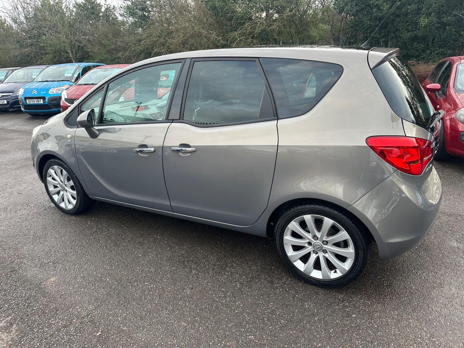 Used Vauxhall Meriva 2012 for sale - 77229490: Photo 11