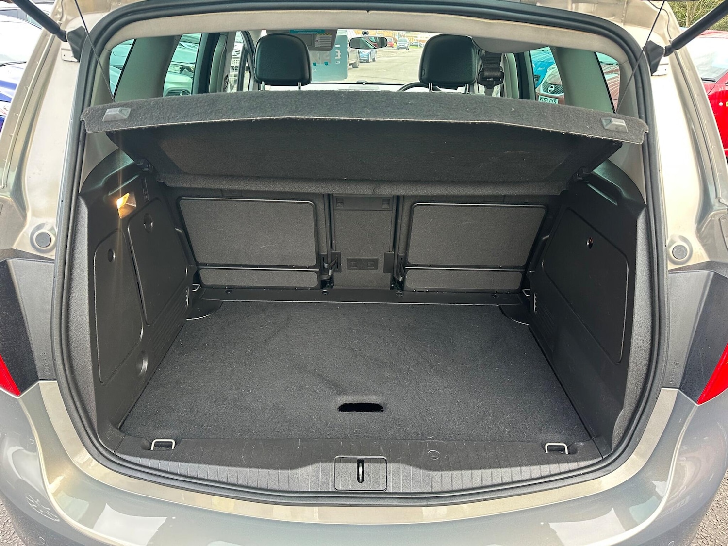 Used Vauxhall Meriva 2012 for sale - 77229490: Photo 36