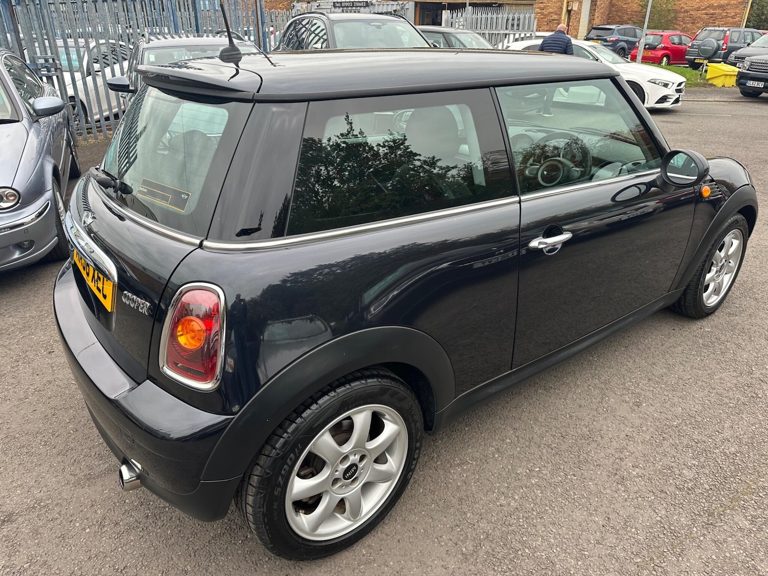 Used MINI Hatch 2008 for sale - 76295382: Photo 12