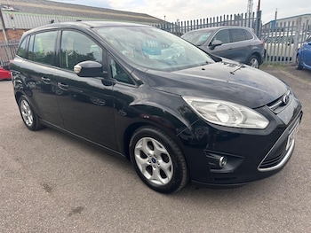 Used Ford Grand C-Max 2013 for sale - 78462231: Photo