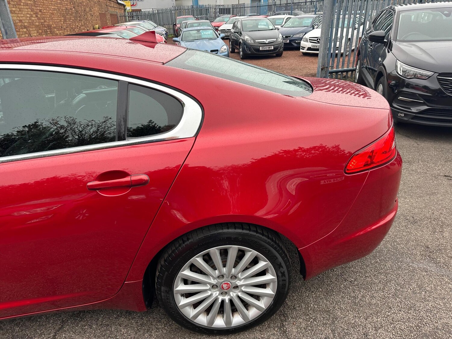 Used Jaguar XF 2015 for sale - 76408555: Photo 30