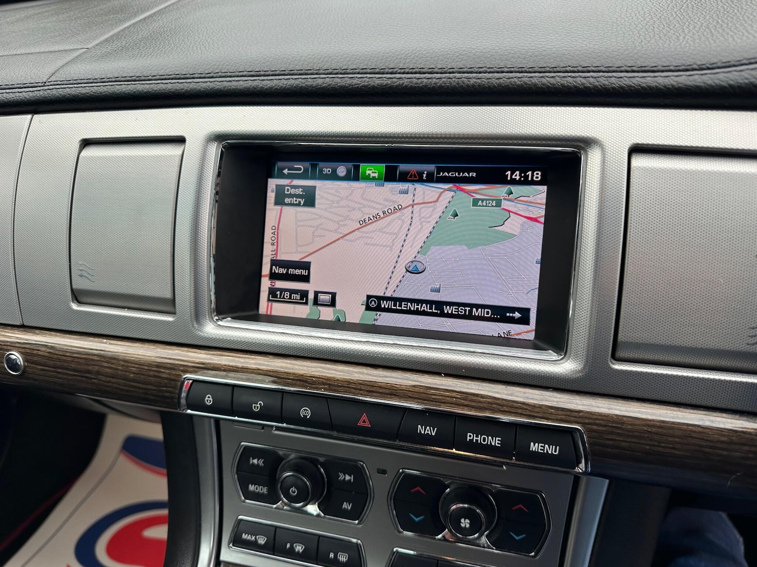 Used Jaguar XF 2015 for sale - 76408555: Photo 34