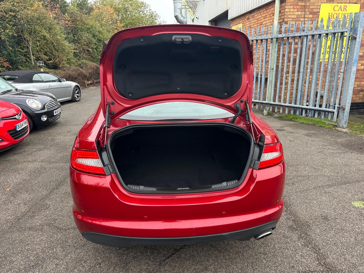 Used Jaguar XF 2015 for sale - 76408555: Photo 37