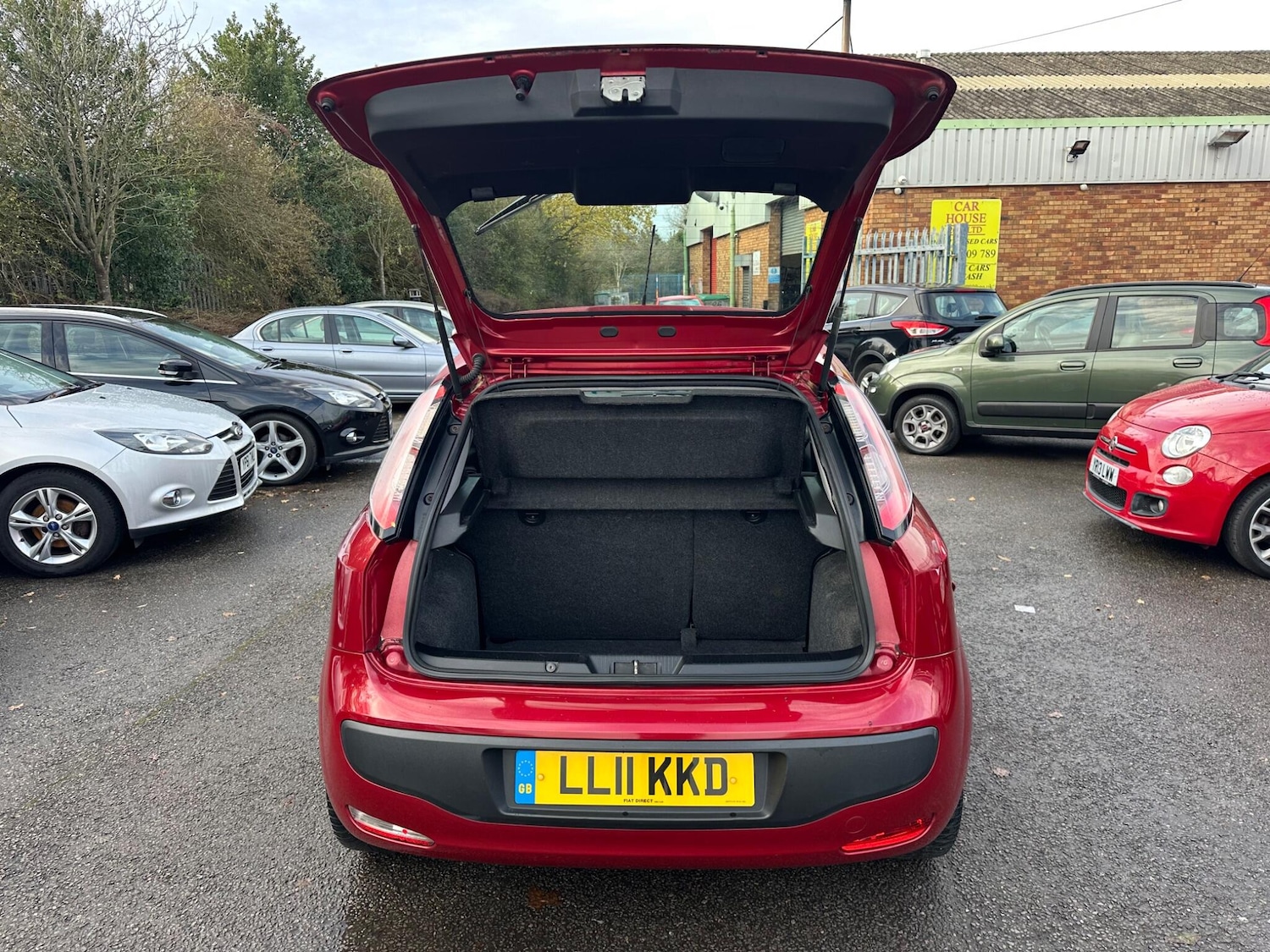 Used Fiat Punto Evo 2011 for sale - 76832302: Photo 12