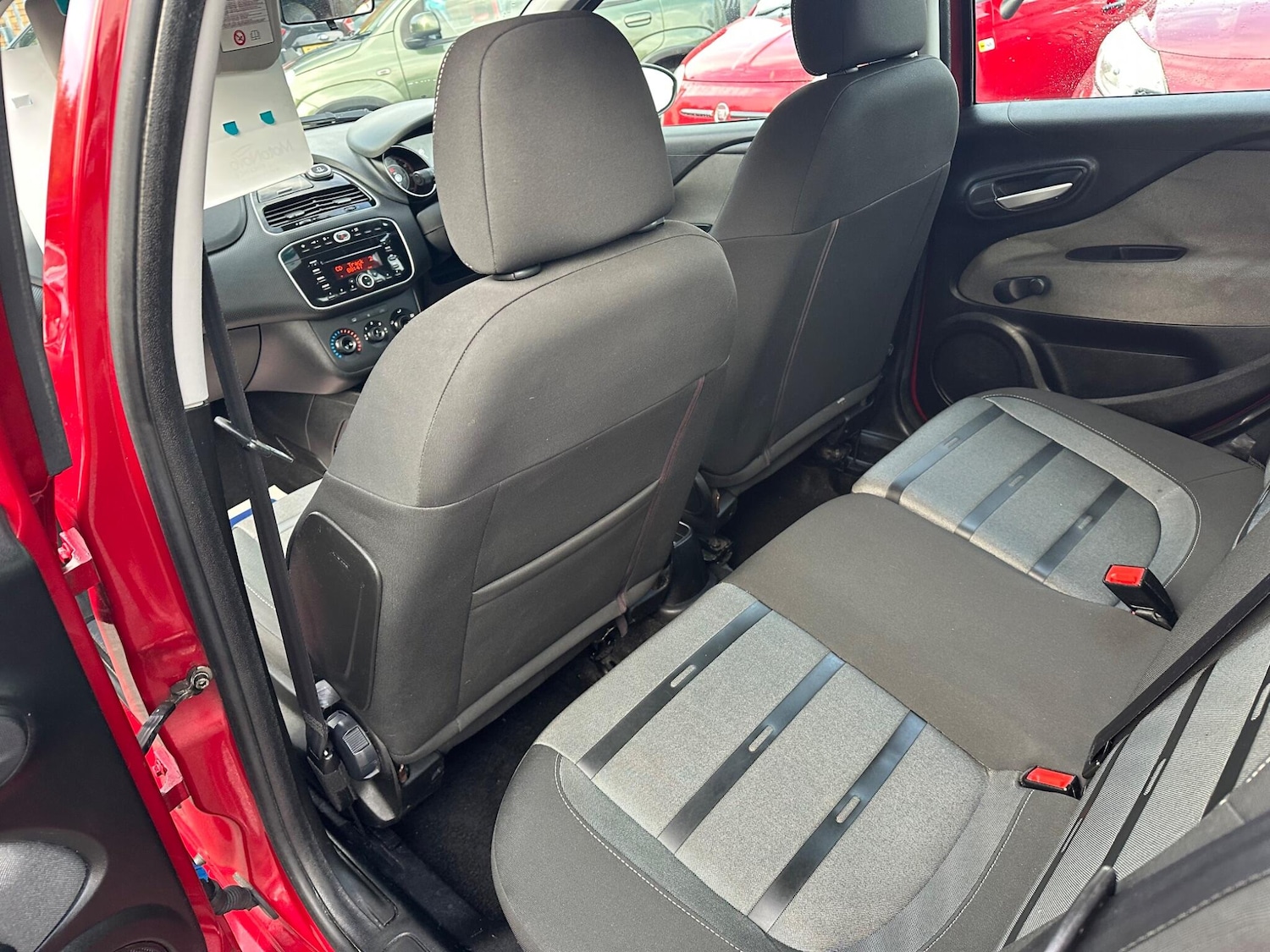 Used Fiat Punto Evo 2011 for sale - 76832302: Photo 20