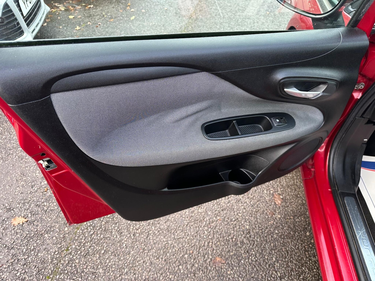 Used Fiat Punto Evo 2011 for sale - 76832302: Photo 22