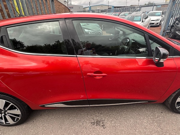 Used Renault Clio 2014 for sale - 75268272: Photo 37