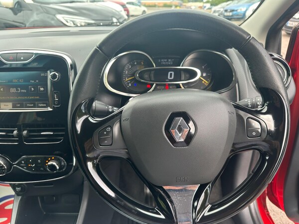 Used Renault Clio 2014 for sale - 75268272: Photo 50